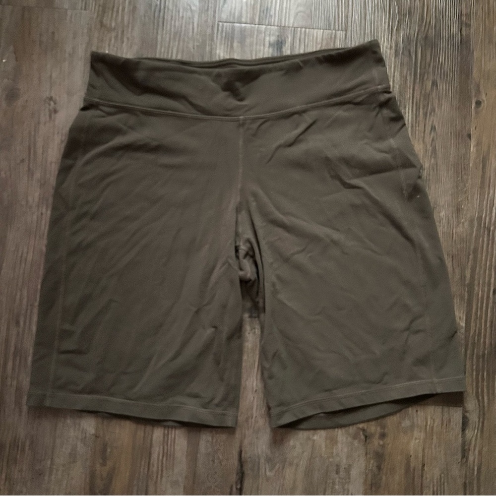 Athleta Women's Dark Brown Bike Shorts